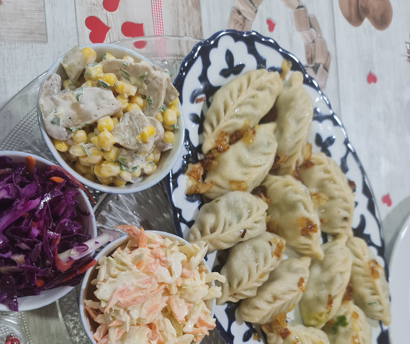 Dumplings and small salads in the Ultra restaurant, Mitzpe Ramon